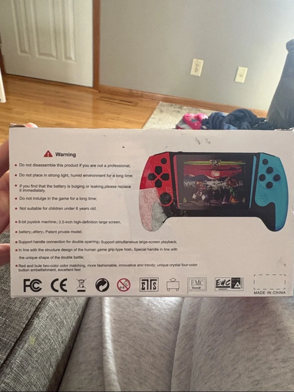 Q2 Portable Handheld Game Console - Red & Blue Grips
